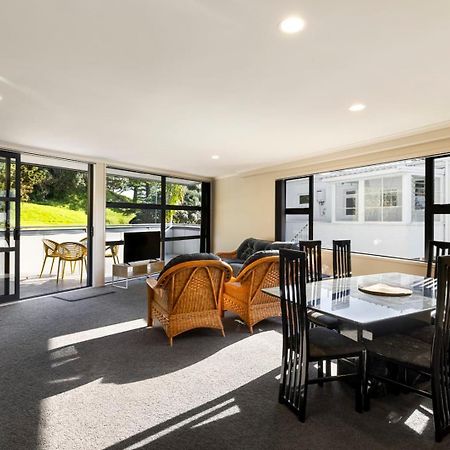 Pacific Escape - Downtown, Beach & Sea Views Mount Maunganui Exterior foto